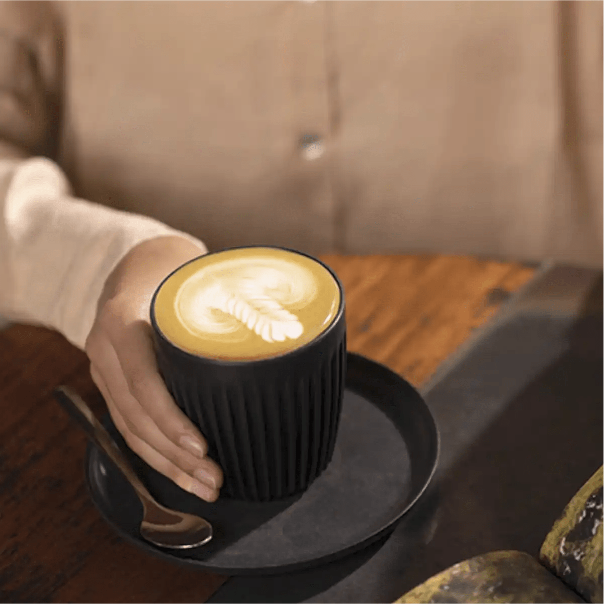 HUSKEE Cup 12 oz/355ml Reusable Coffee Cups (Charcoal) Accessory Huskee