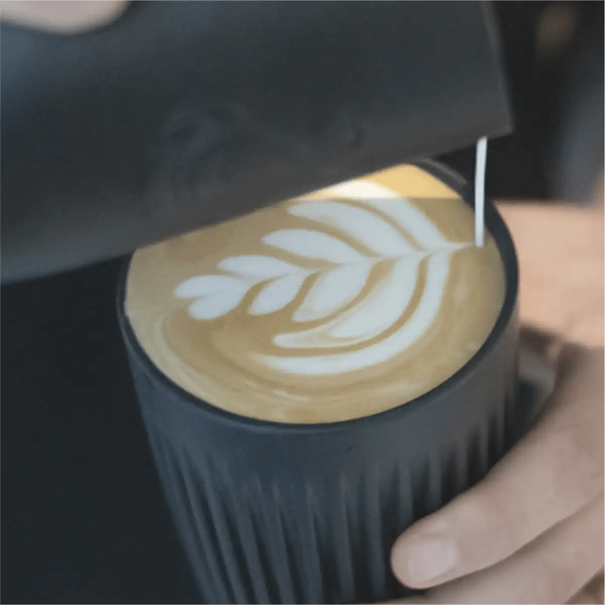 HUSKEE Cup 12 oz/355ml Reusable Coffee Cups (Charcoal) Accessory Huskee