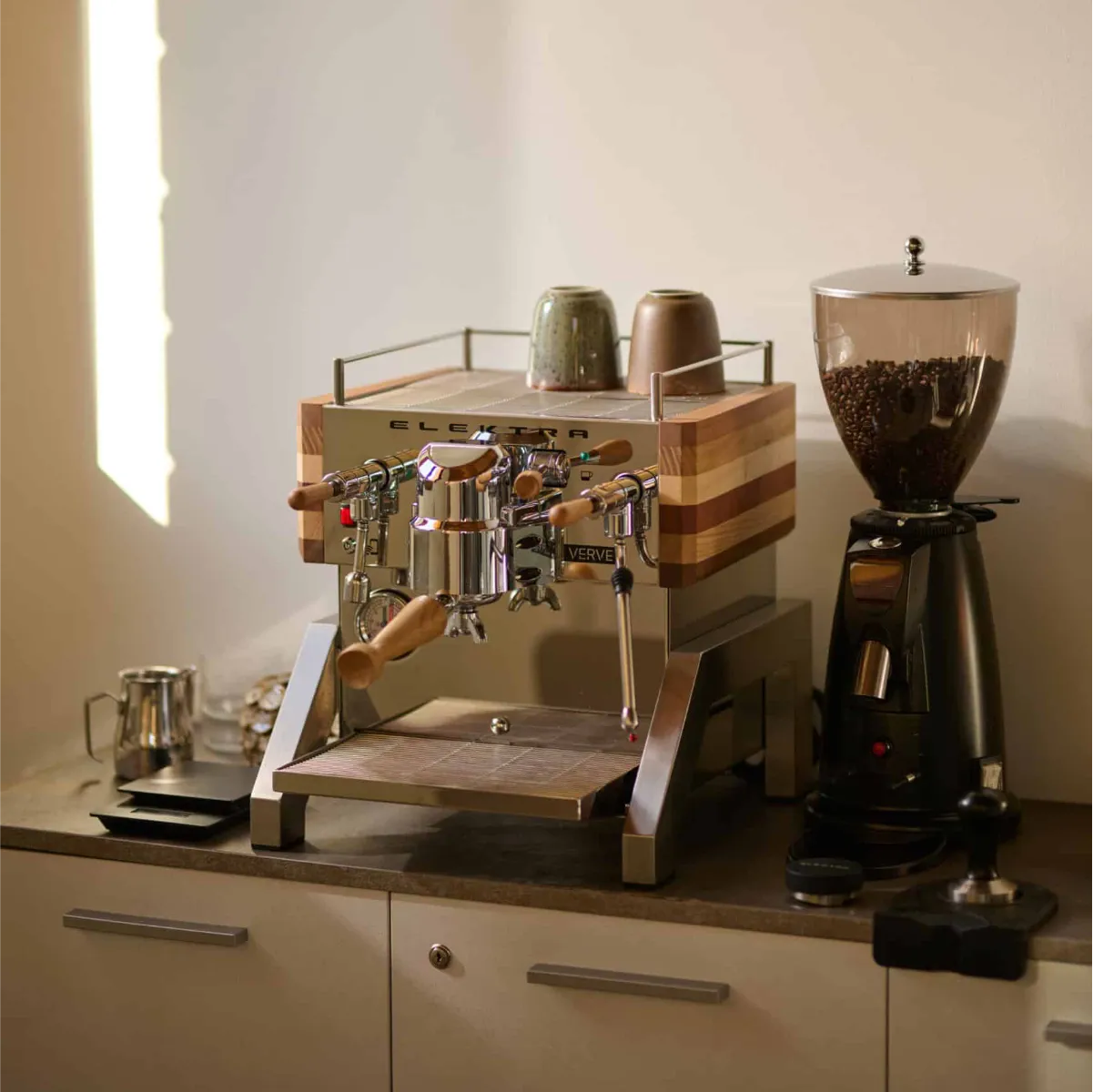 Elektra Verve Semi-Auto Dual Boiler Espresso Machine (Oak and Stainless Steel) Espresso Machine (Prosumer) Elektra