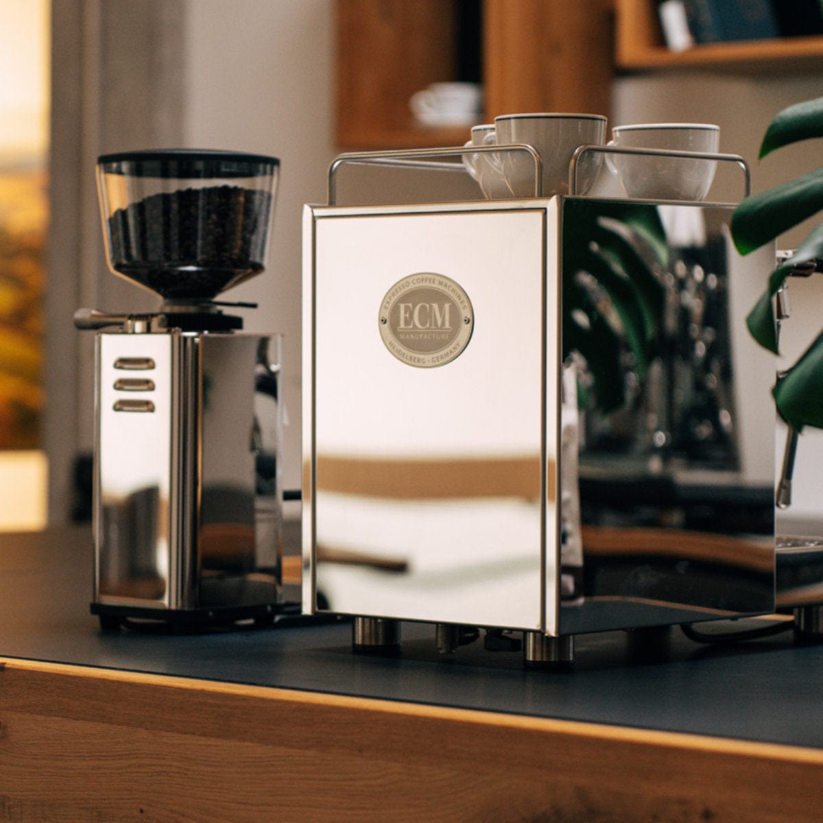 ECM Mechanika Max Espresso Machine with Eureka Oro Single Dose (Matte Black) Bundle Espresso Machine (Prosumer) ECM