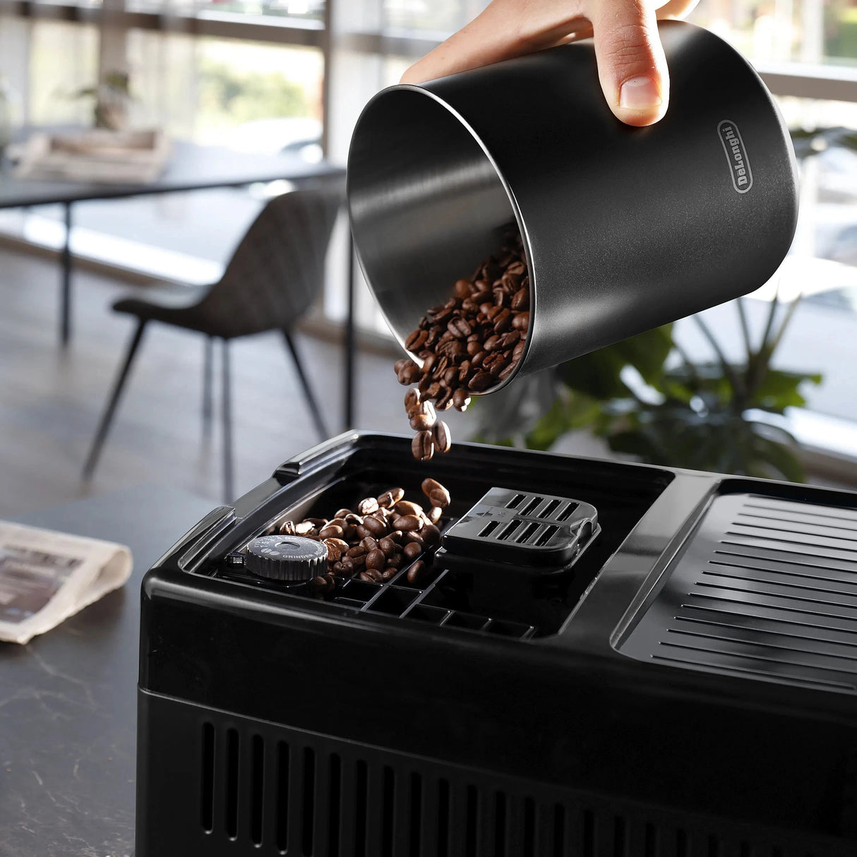 De'Longhi Dinamica Plus Super Automatic Espresso & Coffee Machine ECAM38085SB (Silver) Super Automatic Espresso Machine DeLonghi