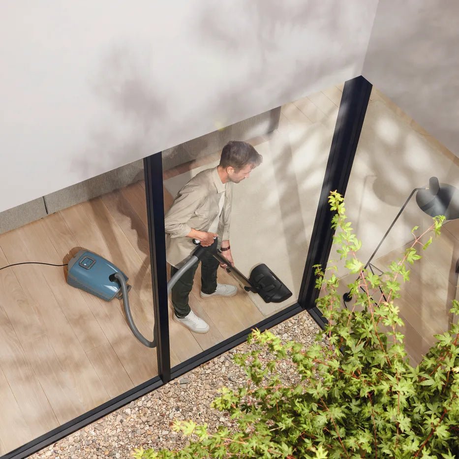 Miele Guard L1 Electro Canister Vacuum Cleaner 41UFE037CDN (Nordic Blue) Vacuum Cleaners Miele