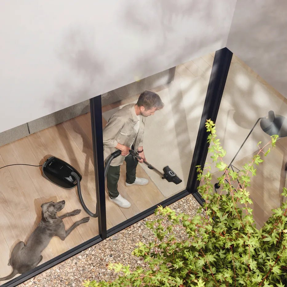 Miele Guard M1 Cat & Dog Canister Vacuum Cleaner 41VZE033CDN (Obsidian Black) Vacuum Cleaners Miele