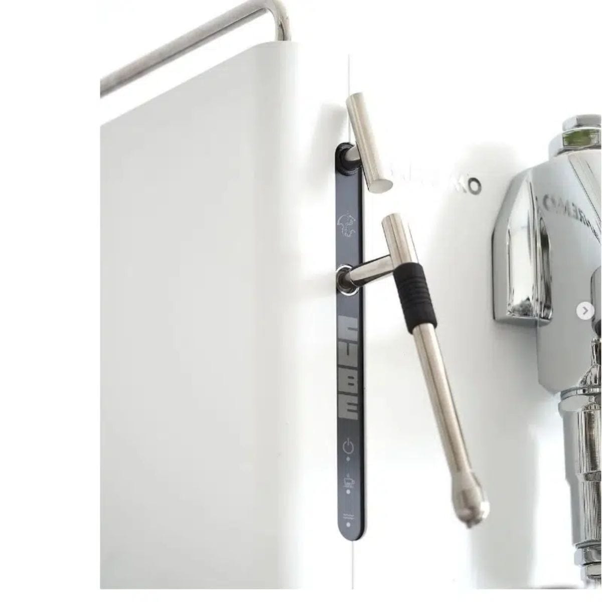 Sanremo Cube R Heat Exchanger Espresso Machine E61 Group Head w/ Flow Control Installed (White) - Showroom Unit Espresso Machine (Prosumer) Sanremo