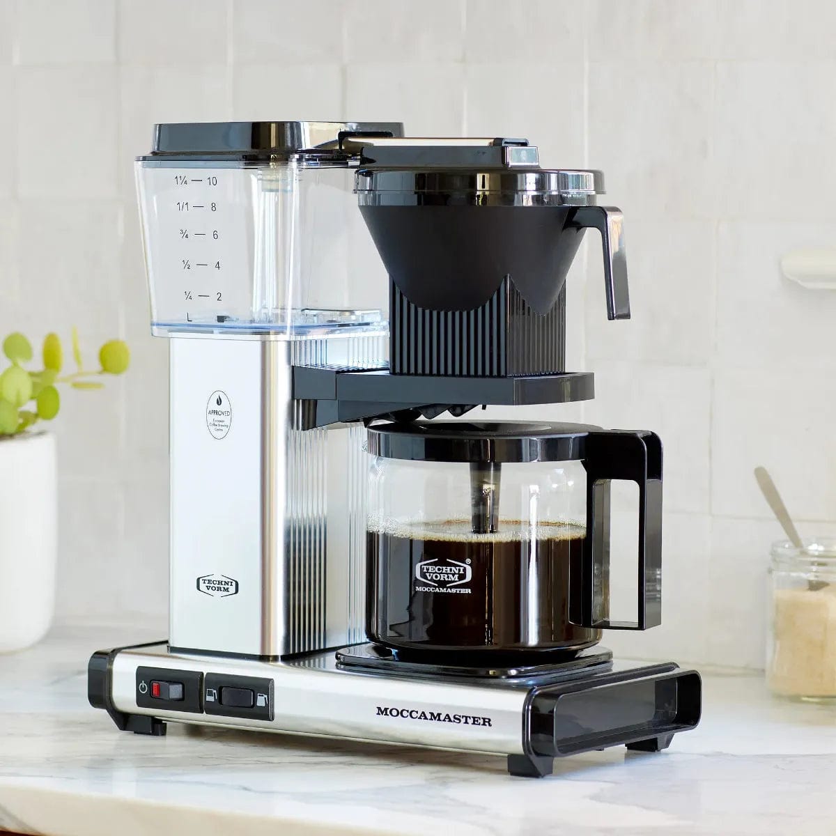 Technivorm Moccamaster KBGV Select Glass Carafe Brewer 53941 (Polished Silver) Drip Coffee Maker Moccamaster