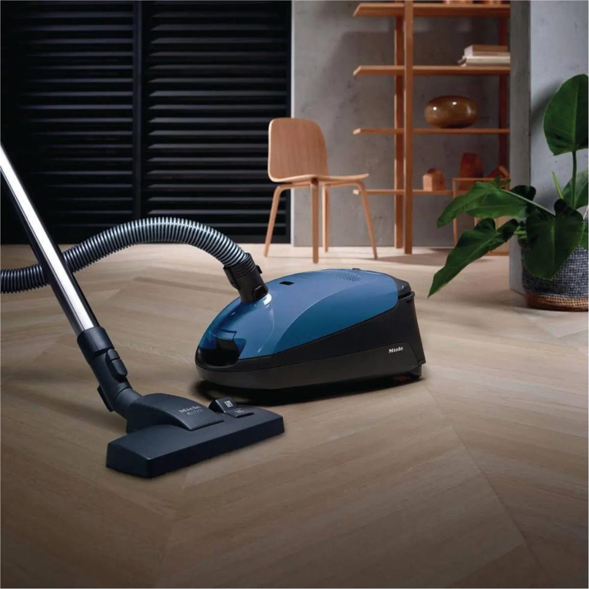 Miele Classic C1 Hardfloor Canister Vacuum Cleaner 41BAN046CDN (Mystique Blue) Vacuum Cleaners Miele