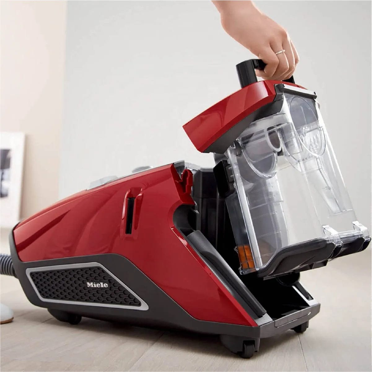 Miele Blizzard CX1 Cat & Dog Bagless Vacuum Cleaner 41KCE037CDN (Mango Red) Vacuum Cleaners Miele
