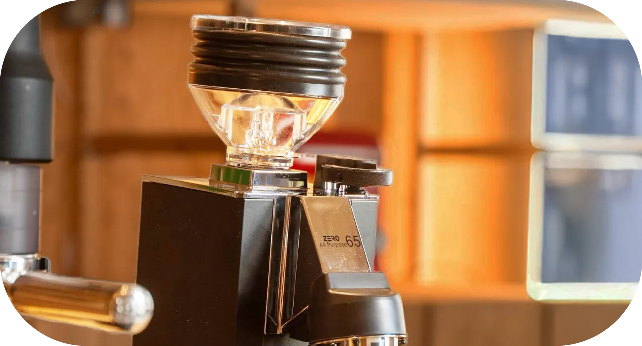 Grinder with Free Cleaning Tables