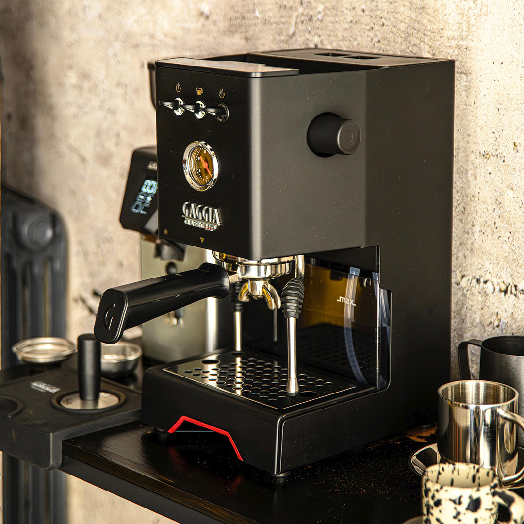 Gaggia Classic UP Semi-Automatic Espresso Machine EG2500/00 (Stainless Steel) Espresso Machine Gaggia