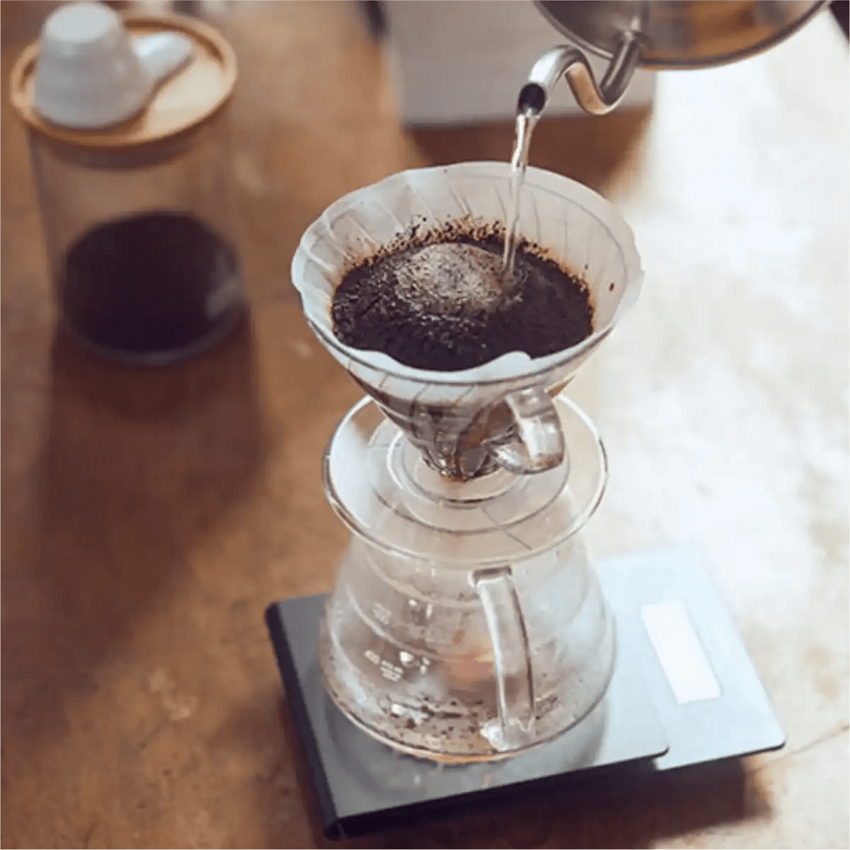 Hario V60 Plastic Coffee Dripper (Size 01, White) Pour Over Equipment Hario