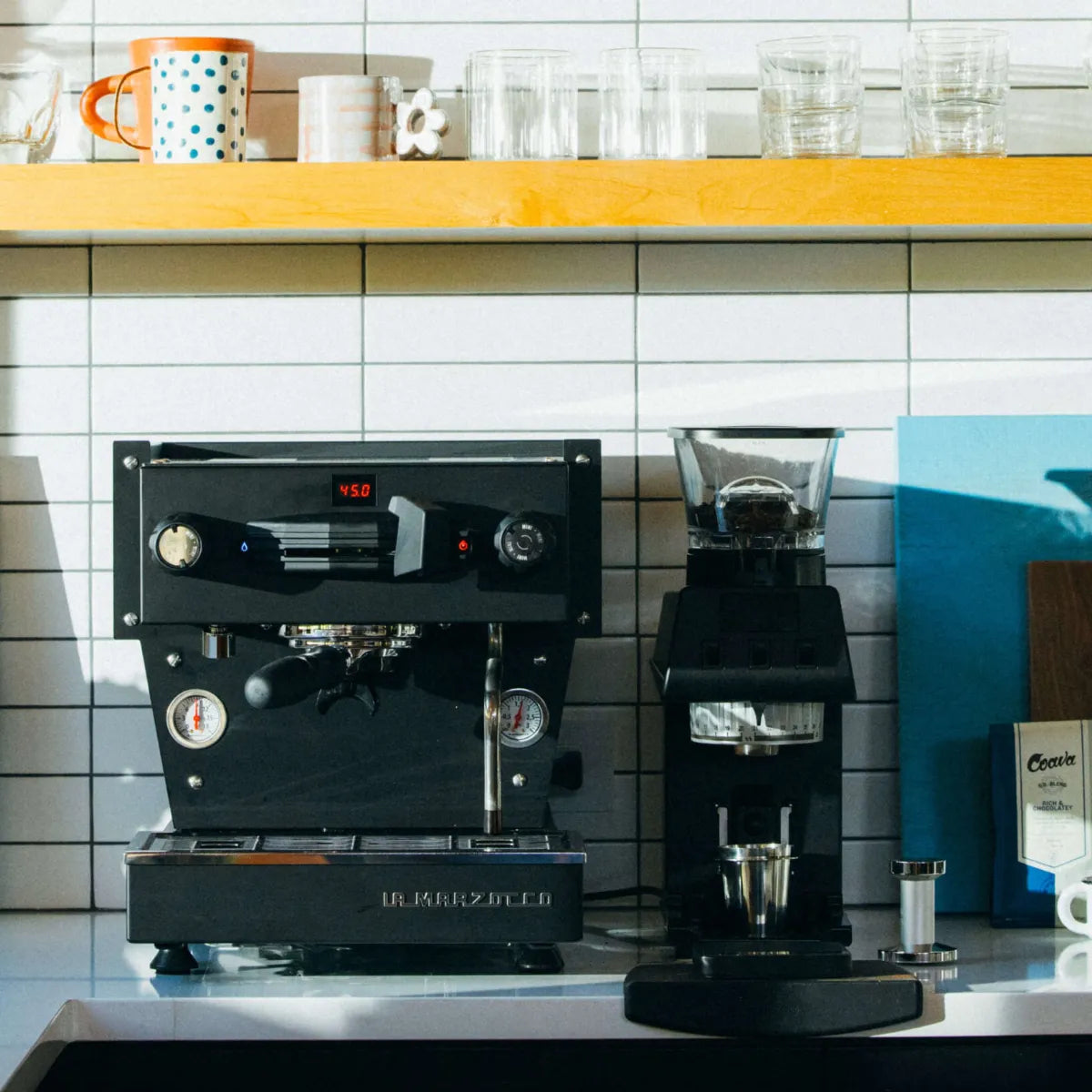 La Marzocco Linea Mini R Dual Boiler Semi-Automatic Espresso Machine (Black) Espresso Machine (Prosumer) La Marzocco