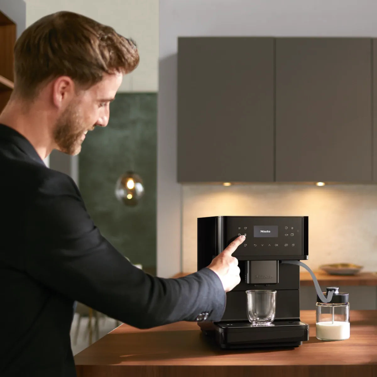 Miele CM 6360 Super Automatic Countertop Coffee & Espresso Machine (Matte Black) Super Automatic Espresso Machine Miele