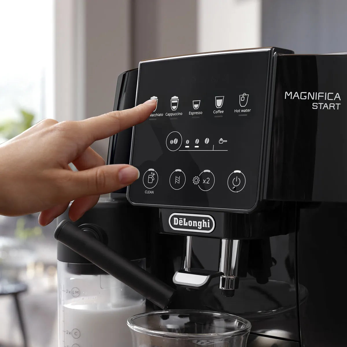 De'Longhi Magnifica Start Super Automatic Espresso Machine with LatteCrema System ECAM22080B (Black) Super Automatic Espresso Machine DeLonghi