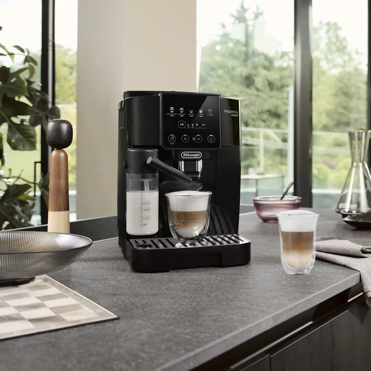 De'Longhi Magnifica Start Super Automatic Espresso Machine with LatteCrema System ECAM22080B (Black) Super Automatic Espresso Machine DeLonghi